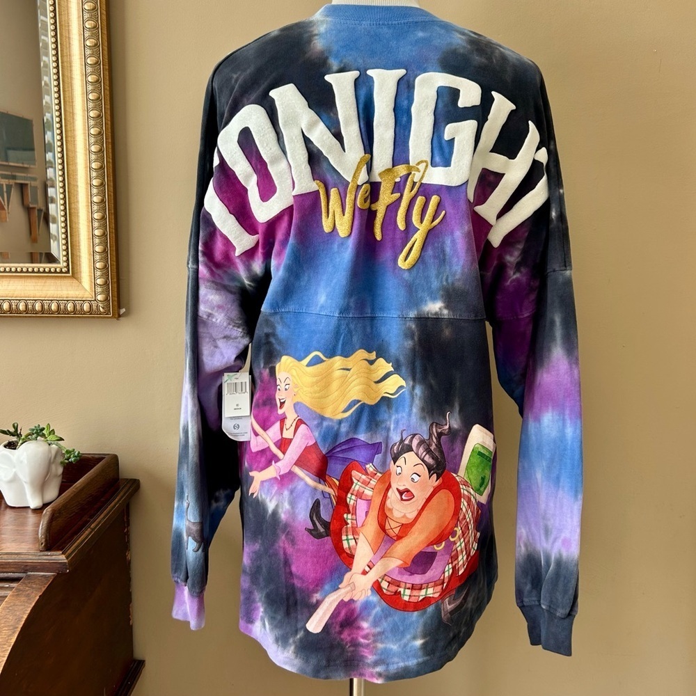 Disney Parks Hocus Pocus Sanderson Sisters “Tonight We Fly” Spirit Jersey M NWT
